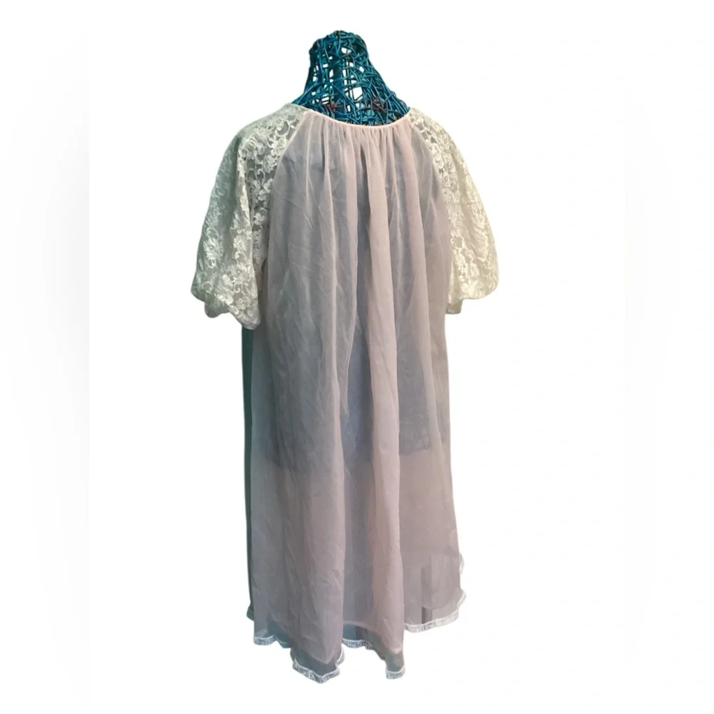 Vintage Robe - Picture 3 of 4